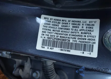 2017 Honda Civic Lx z USA, uszkodzony, nr VIN 19XFC2F69HE069734